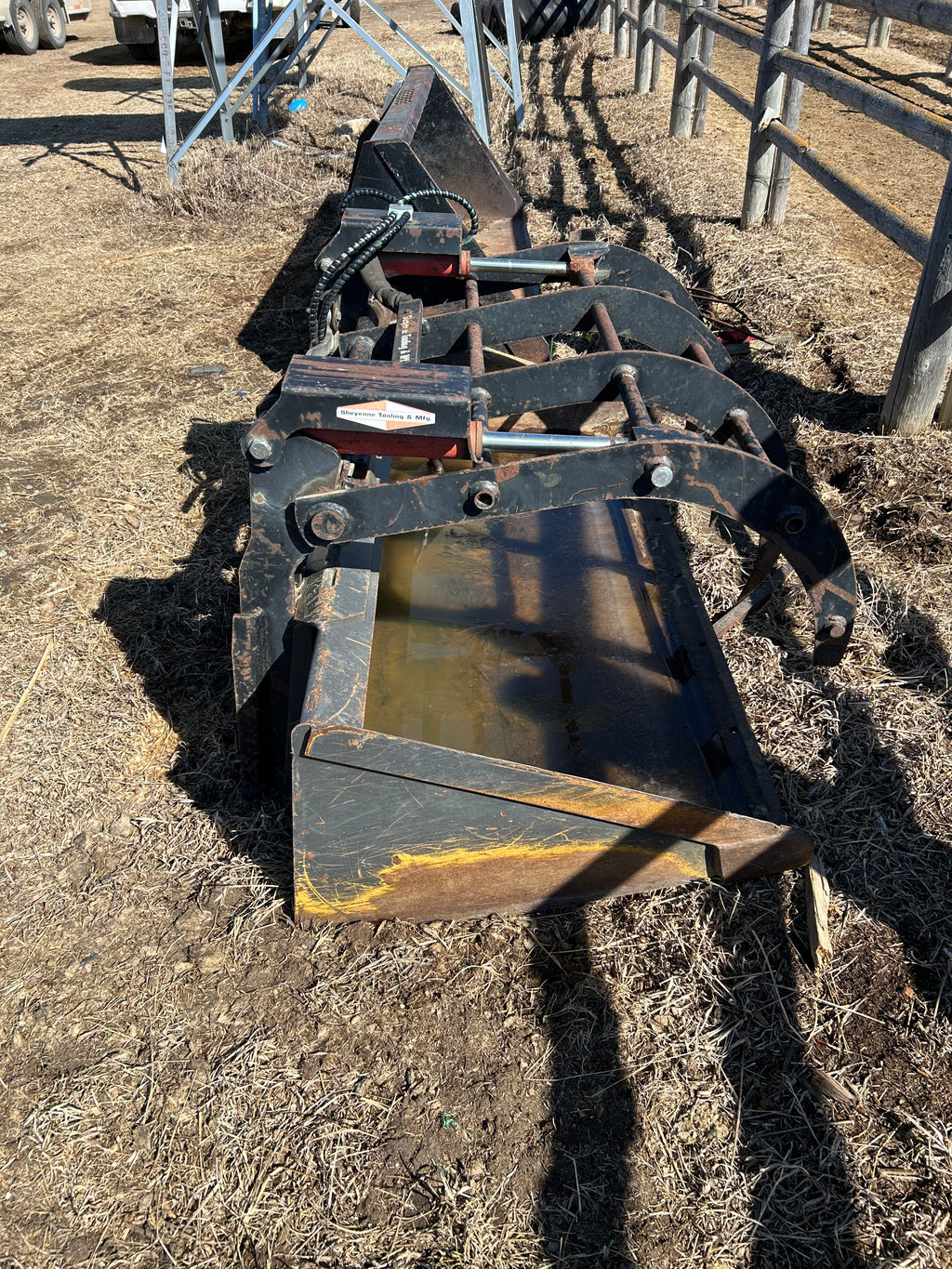 2008, New Holland L175